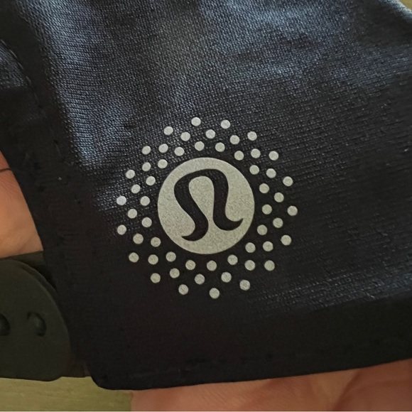 Lululemon Seawheeze 2015 Commemorative
Adjustable Cap - Picture 7 of 10